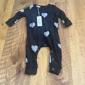 NWT Cozii Baby’s Footies Size Size 6M/12M